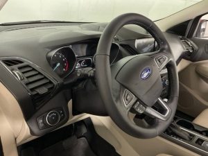 2019 Ford Escape Titanium — thumbnail 16