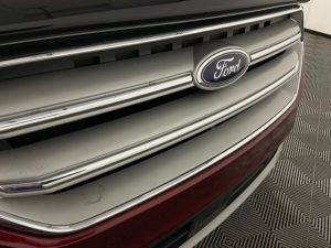2019 Ford Escape Titanium — thumbnail 9